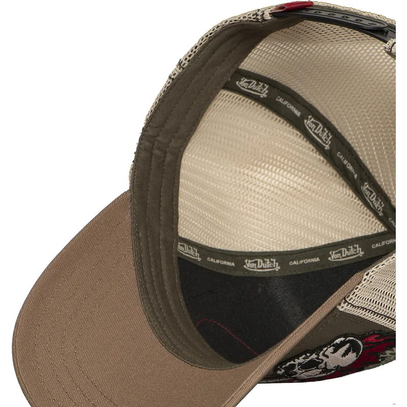sapkak-ivelt-barna-snapback-patches12-von-dutch