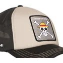 beige-und-schwarze-trucker-kappe-straw-hat-pirates-op6-str-one-piece-von-capslab