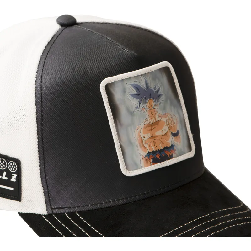 cap-ivelt-cheren-snapbek-son-goku-dragon-ball-capslab
