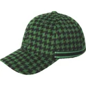 verstellbare-grune-baseballkappe-block-zig-von-kangol