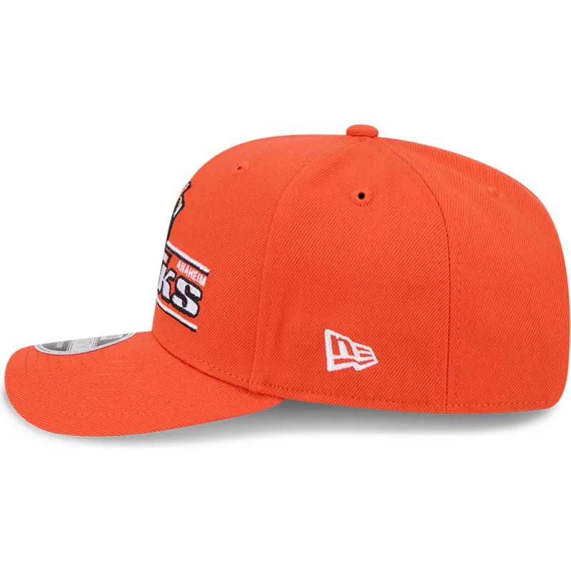 cap-ivelt-oranzhev-snapbek-9seventy-stretch-snap-stated-anaheim-ducks-nhl-new-era