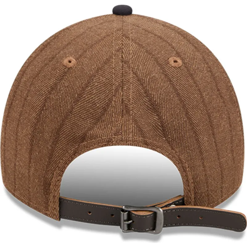 braune-und-marineblaue-verstellbare-curved-cap-9twenty-a-frame-wool-pinstripe-der-detroit-tigers-mlb-von-new-era