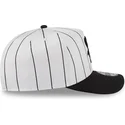 gorra-curva-blanca-y-negra-snapback-9fifty-a-frame-satin-pinstripe-de-chicago-white-sox-mlb-de-new-era