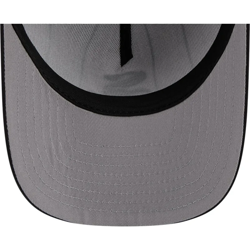 weisse-und-schwarze-gebogene-snapback-kappe-9fifty-a-frame-satin-pinstripe-der-chicago-white-sox-mlb-von-new-era