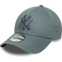 sapkak-ivelt-szurke-allithato-9forty-league-essential-new-york-yankees-mlb-new-era