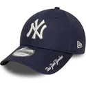 marineblaue-verstellbare-curved-cap-9forty-visor-script-der-new-york-yankees-mlb-von-new-era