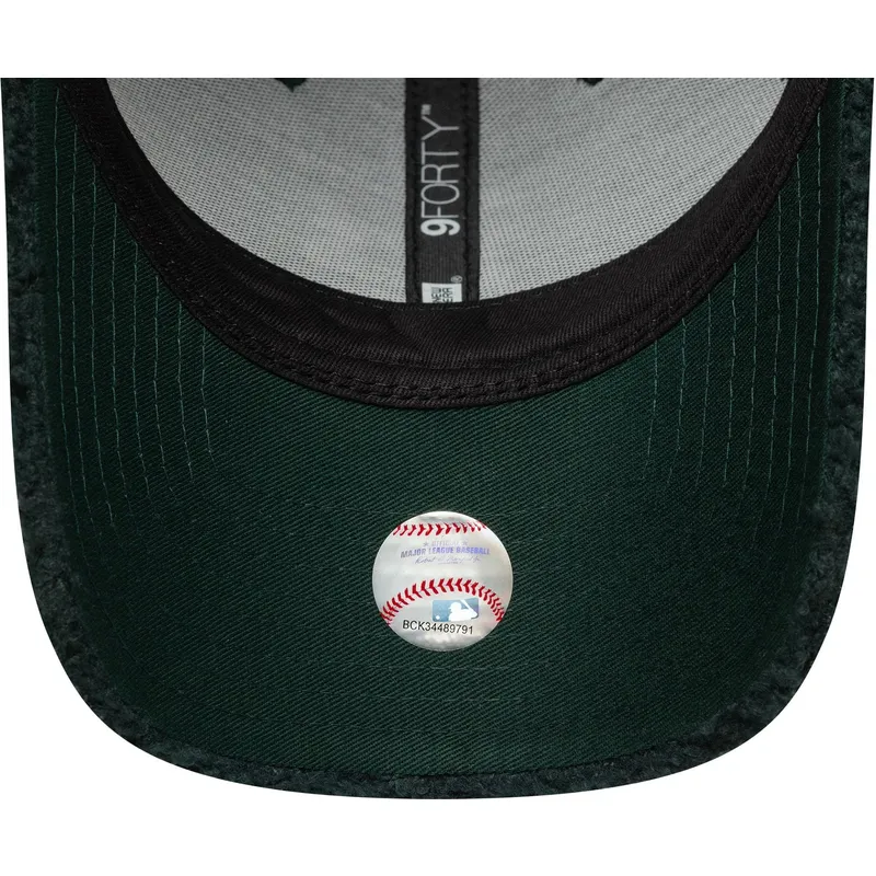 cap-ivelt-zelen-reguliruema-lenta-9forty-winter-borg-oakland-athletics-mlb-new-era