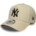 sapkak-ivelt-bezs-snapback-9forty-e-frame-side-patch-new-york-yankees-mlb-new-era