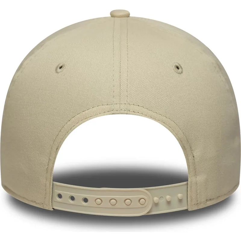 sapkak-ivelt-bezs-snapback-9forty-e-frame-side-patch-new-york-yankees-mlb-new-era sapkak-ivelt-bezs-snapback-9forty-e-frame-side-patch-new-york-yankees-mlb-new-era