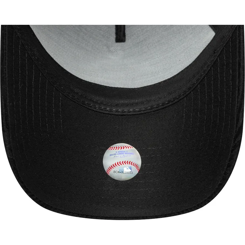schwarze-verstellbare-gebogene-kappe-9forty-e-frame-cord-der-new-york-yankees-mlb-von-new-era