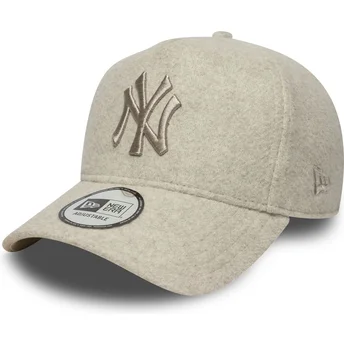 Gorra curva beige snapback con logo beige 9FORTY E Frame Melton de New York Yankees MLB de New Era