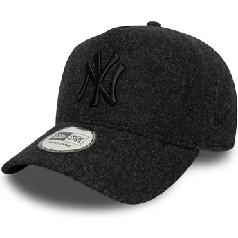 Gorra curva negra snapback con logo negro 9FORTY E Frame Melton de New York Yankees MLB de New Era