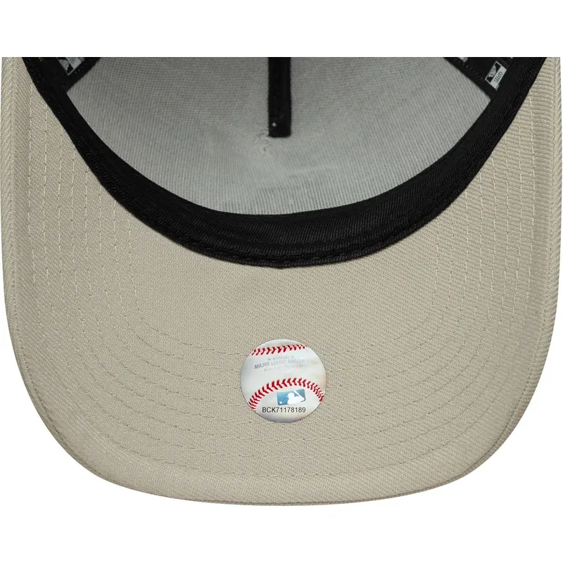 sapkak-ivelt-bezs-snapback-9forty-e-frame-tonal-icon-los-angeles-dodgers-mlb-new-era