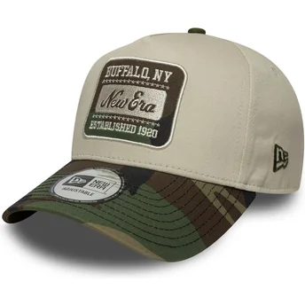 Beige und Camouflage Snapback 9FORTY E Frame Camo Patch Kappe von New Era