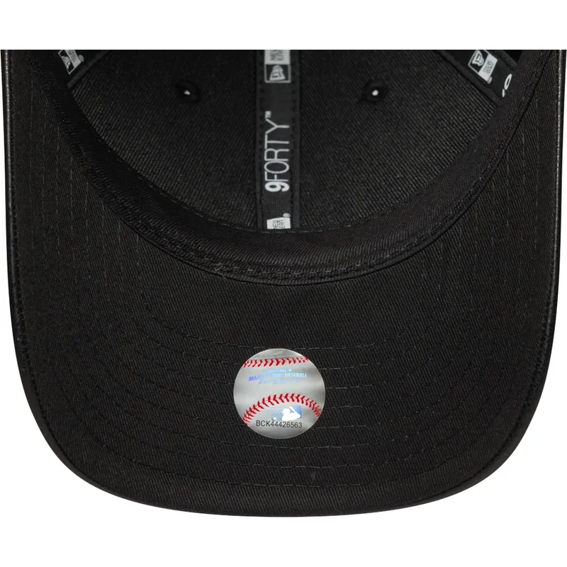 cap-ivelt-cheren-snapbek-9forty-m-crown-pu-new-york-yankees-mlb-new-era