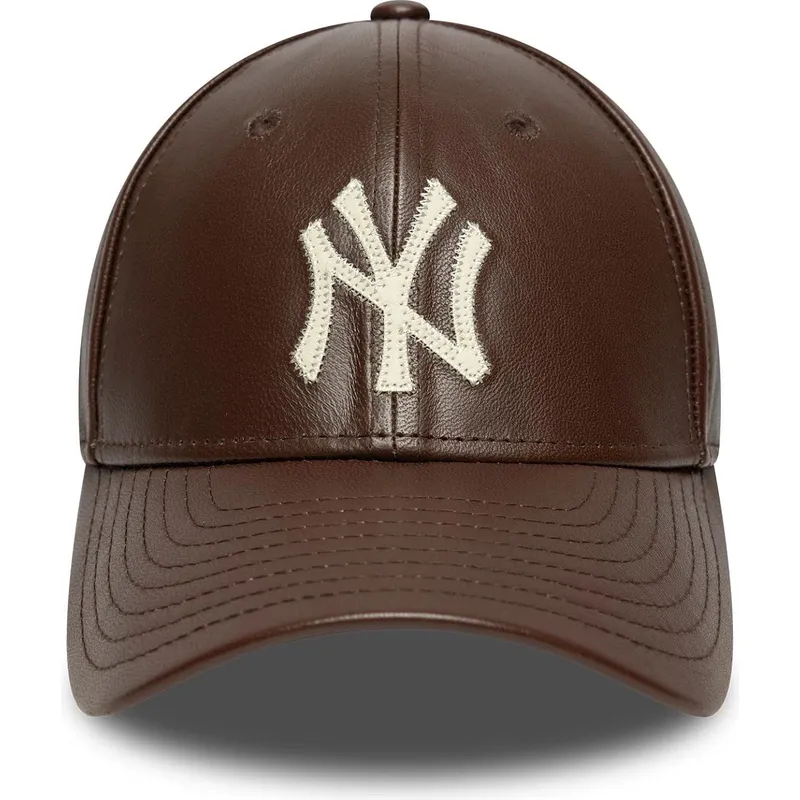 brun-bojd-justerbar-keps-9forty-m-crown-img-leather-fran-new-york-yankees-mlb-av-new-era