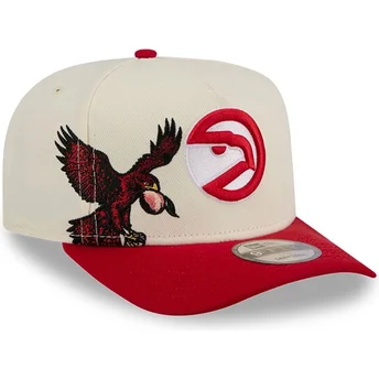Beige und rote gebogene Snapback-Kappe 9FIFTY A Frame Precurved Hardwood Classics der Atlanta Hawks NBA von New Era