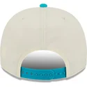 beige-und-blaue-gebogene-snapback-kappe-9fifty-a-frame-precurved-hardwood-classics-der-charlotte-hornets-nba-von-new-era