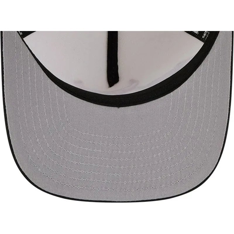 beige-und-schwarze-gebogene-snapback-kappe-9fifty-a-frame-precurved-hardwood-classics-der-chicago-bulls-nba-von-new-era