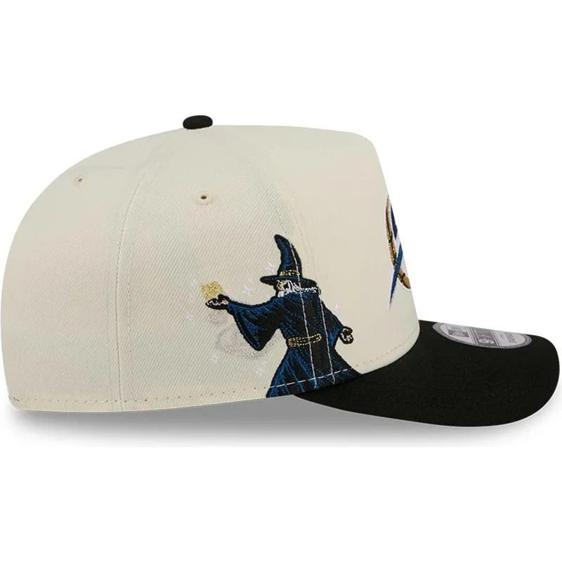 beige-und-schwarze-gebogene-snapback-kappe-9fifty-a-frame-precurved-hardwood-classics-der-washington-wizards-nba-von-new-era