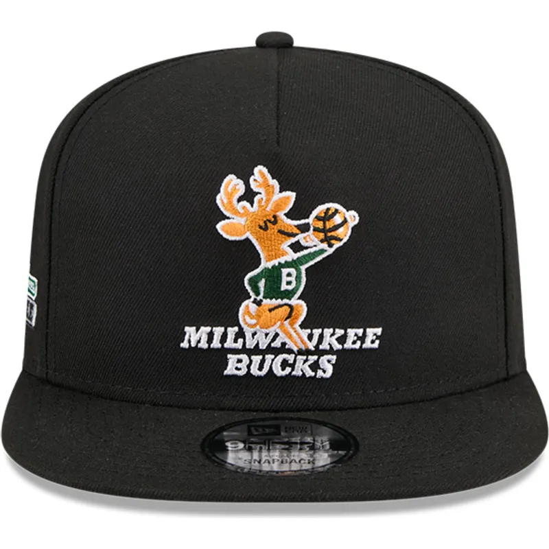 gorra-plana-negra-snapback-9fifty-a-frame-hardwood-classics-de-milwaukee-bucks-nba-de-new-era