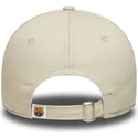 gorra-curva-beige-ajustable-para-mujer-de-fc-barcelona-laliga-9twenty-wordmark-de-new-era