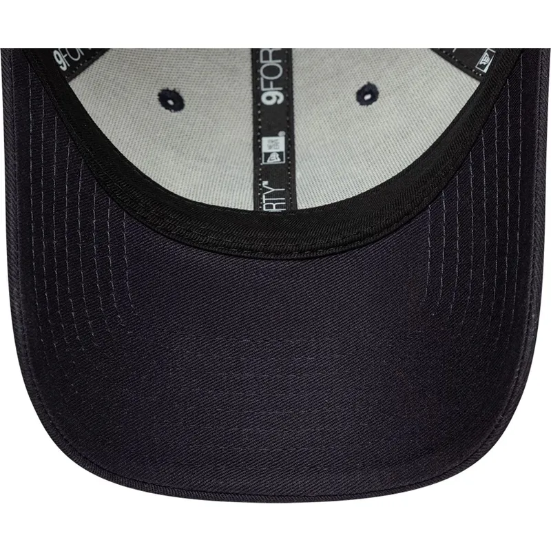 bojd-keps-beige-och-marinbla-justerbar-fc-barcelona-laliga-9forty-contrast-fran-new-era