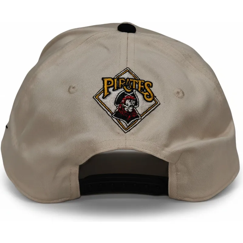 beige-och-svart-bojd-keps-snapback-rise-structured-fran-pittsburgh-pirates-mlb-av-nike