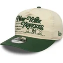 bojd-keps-beige-och-gron-justerbar-19twenty-washed-graphic-new-york-yankees-mlb-fran-new-era