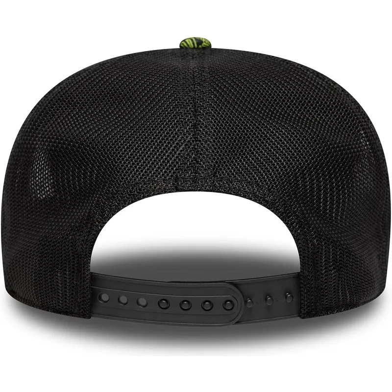 gorra-trucker-negra-y-amarilla-9seventy-stretch-snap-all-over-print-de-valentino-rossi-vr46-motogp-de-new-era