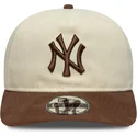 sapkak-ivelt-barna-allithato-9fifty-a-frame-suede-visor-new-york-yankees-mlb-new-era