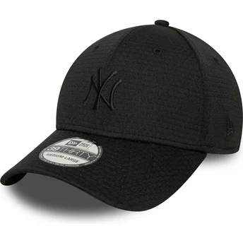 Sapkák ívelt fekete illesztett 39THIRTY Stretch Mesh New York Yankees MLB New Era