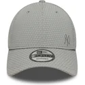 sapkak-ivelt-szurke-snapback-9forty-mesh-flawless-new-york-yankees-mlb-new-era