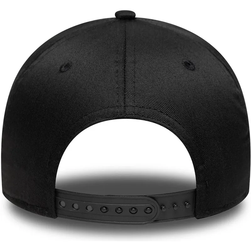 cap-ivelt-cheren-snapbek-9forty-e-frame-metallic-los-angeles-lakers-nba-new-era