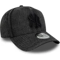 schwarze-gebogene-snapback-kappe-9forty-e-frame-denim-der-new-york-yankees-mlb-von-new-era