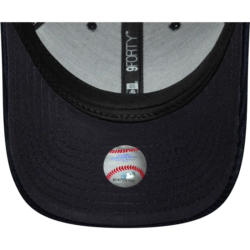 gorra-curva-azul-marino-ajustable-con-logo-azul-marino-9forty-m-crown-cord-de-new-york-yankees-mlb-de-new-era
