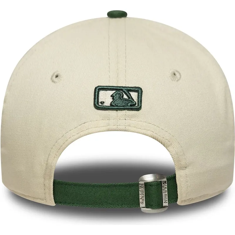 beige-und-grune-verstellbare-curved-cap-9forty-m-crown-wordmark-der-los-angeles-dodgers-mlb-von-new-era