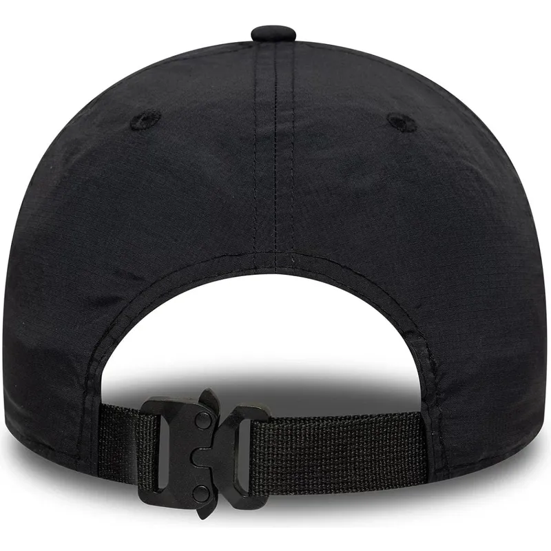 cap-ivelt-cheren-reguliruema-lenta-9forty-m-crown-new-era