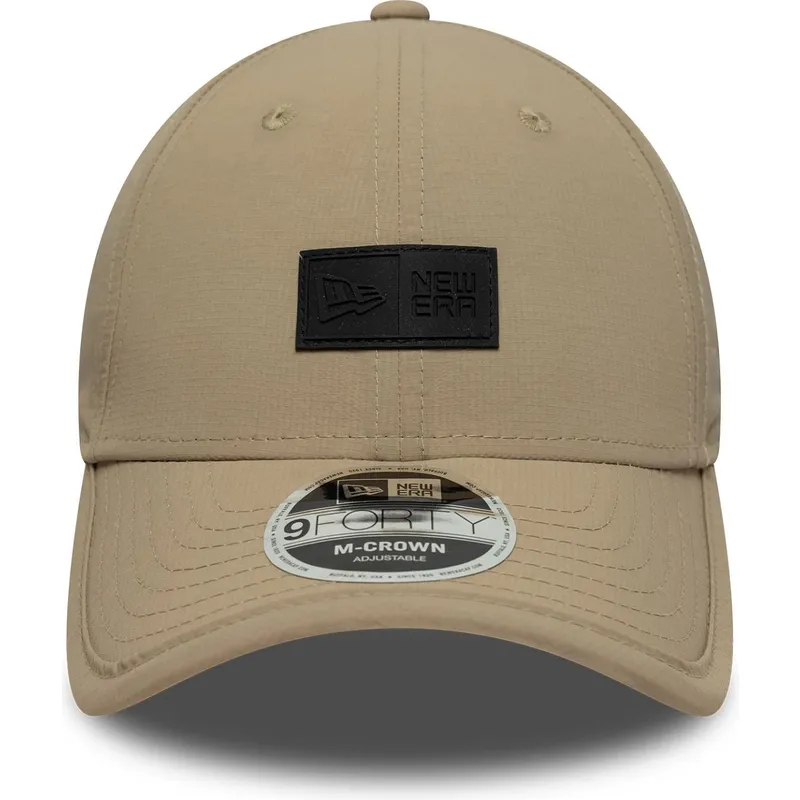 cap-ivelt-bezhov-reguliruema-lenta-9forty-m-crown-new-era