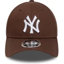 cap-ivelt-kafyav-snapbek-9forty-m-crown-new-york-yankees-mlb-new-era