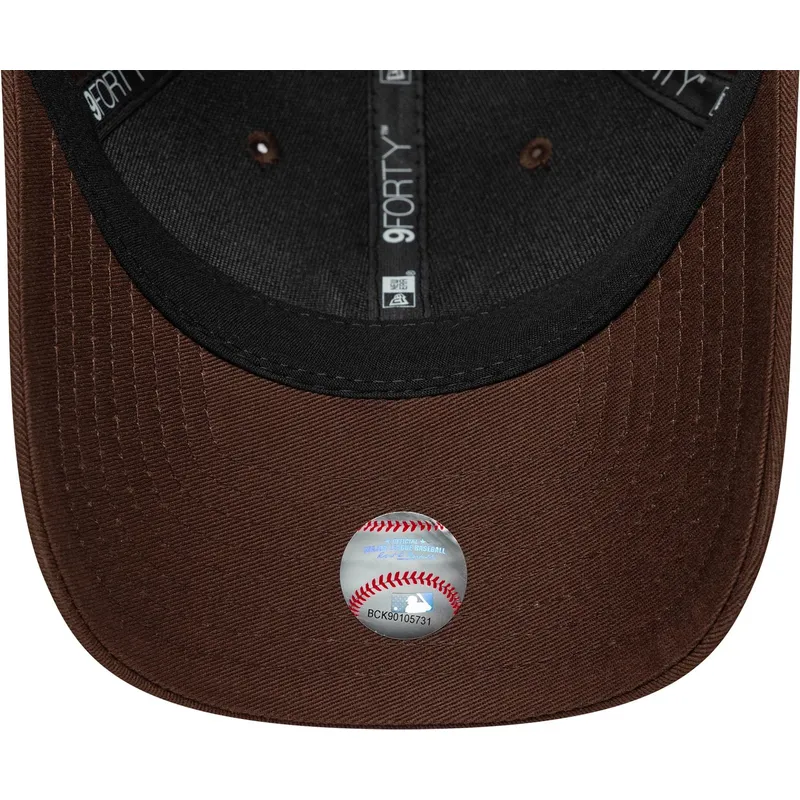 gorra-curva-marron-snapback-9forty-m-crown-de-new-york-yankees-mlb-de-new-era