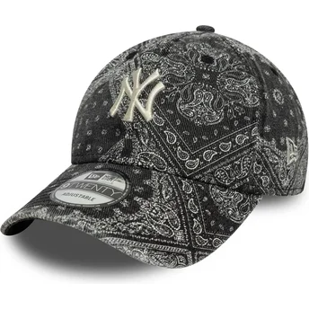 New Era Curved Brim 9TWENTY Washed Paisley New York Yankees MLB Black Adjustable Cap