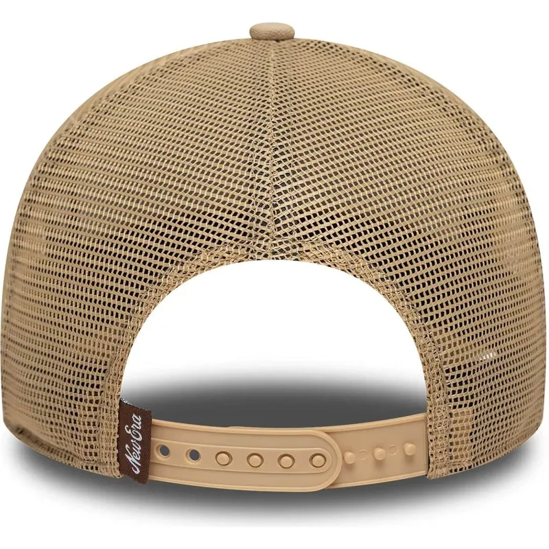 sapkak-ivelt-barna-snapback-a-frame-oval-canvas-distress-new-era sapkak-ivelt-barna-snapback-a-frame-oval-canvas-distress-new-era