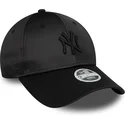 cap-ivelt-cheren-snapbek-9forty-satin-new-york-yankees-mlb-new-era