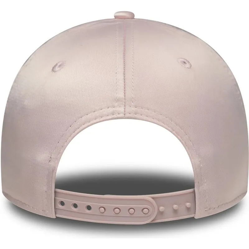 new-era-curved-brim-women-pink-logo-9forty-satin-new-york-yankees-mlb-pink-adjustable-cap