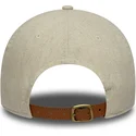 cap-ivelt-bezhov-reguliruema-lenta-9twenty-linen-new-york-yankees-mlb-new-era