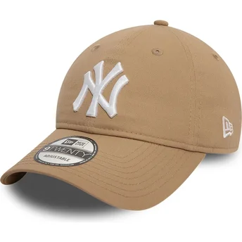 Cap ívelt кафяв регулируема лента claro 9TWENTY League Essential New York Yankees MLB New Era
