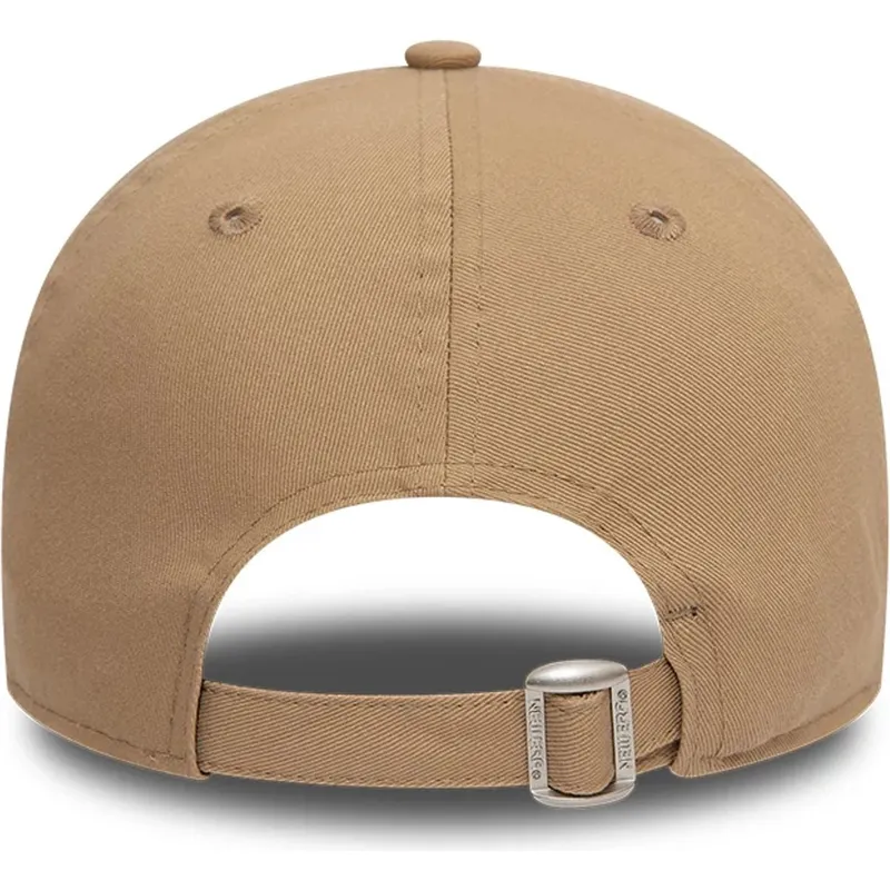 cap-ivelt-kafyav-reguliruema-lenta-claro-9twenty-league-essential-new-york-yankees-mlb-new-era cap-ivelt-kafyav-reguliruema-lenta-claro-9twenty-league-essential-new-york-yankees-mlb-new-era