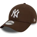 cap-ivelt-kafyav-reguliruema-lenta-9twenty-league-essential-new-york-yankees-mlb-new-era