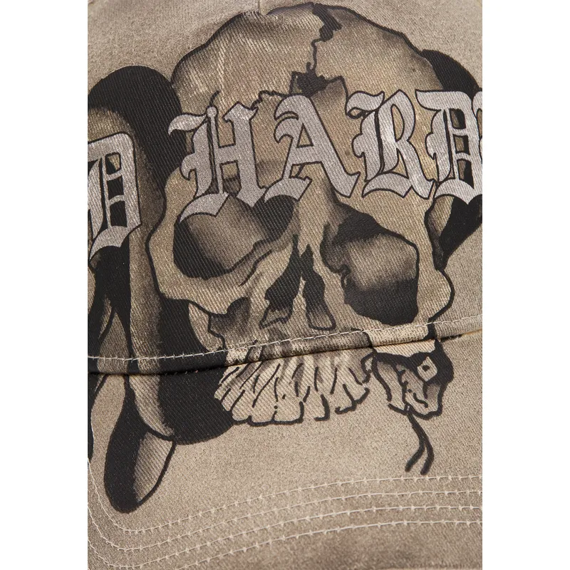 beige-trucker-keps-gothic-skull-graphic-fran-ed-hardy
